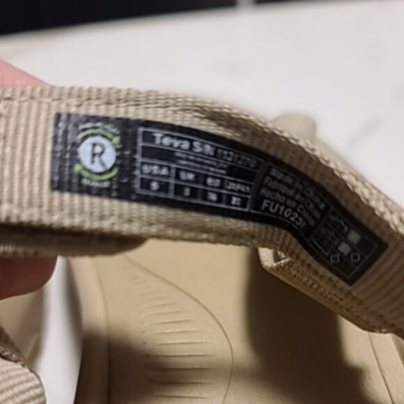 Teva Hurricane XLT Ampsole Sandals Sesame 5 (35.5) $85 - Picture 8 of 11